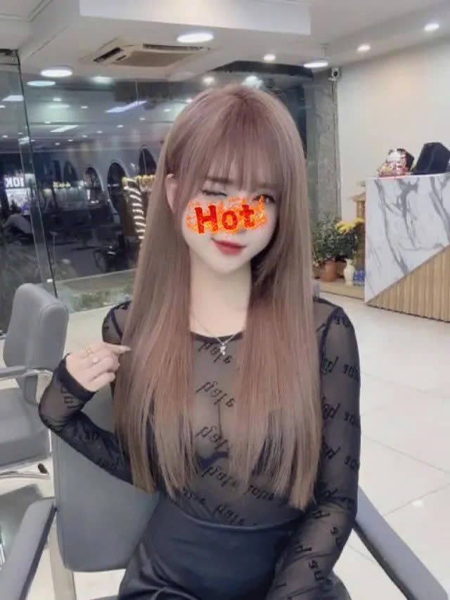 Gia Hân - Gái Xinh Duyên Dâm - Vú To Body Gợi Tình - Cảm Xúc Ngất Ngây - Hưng Phấn Ngập Tràn