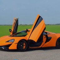 Hoàng Huracan